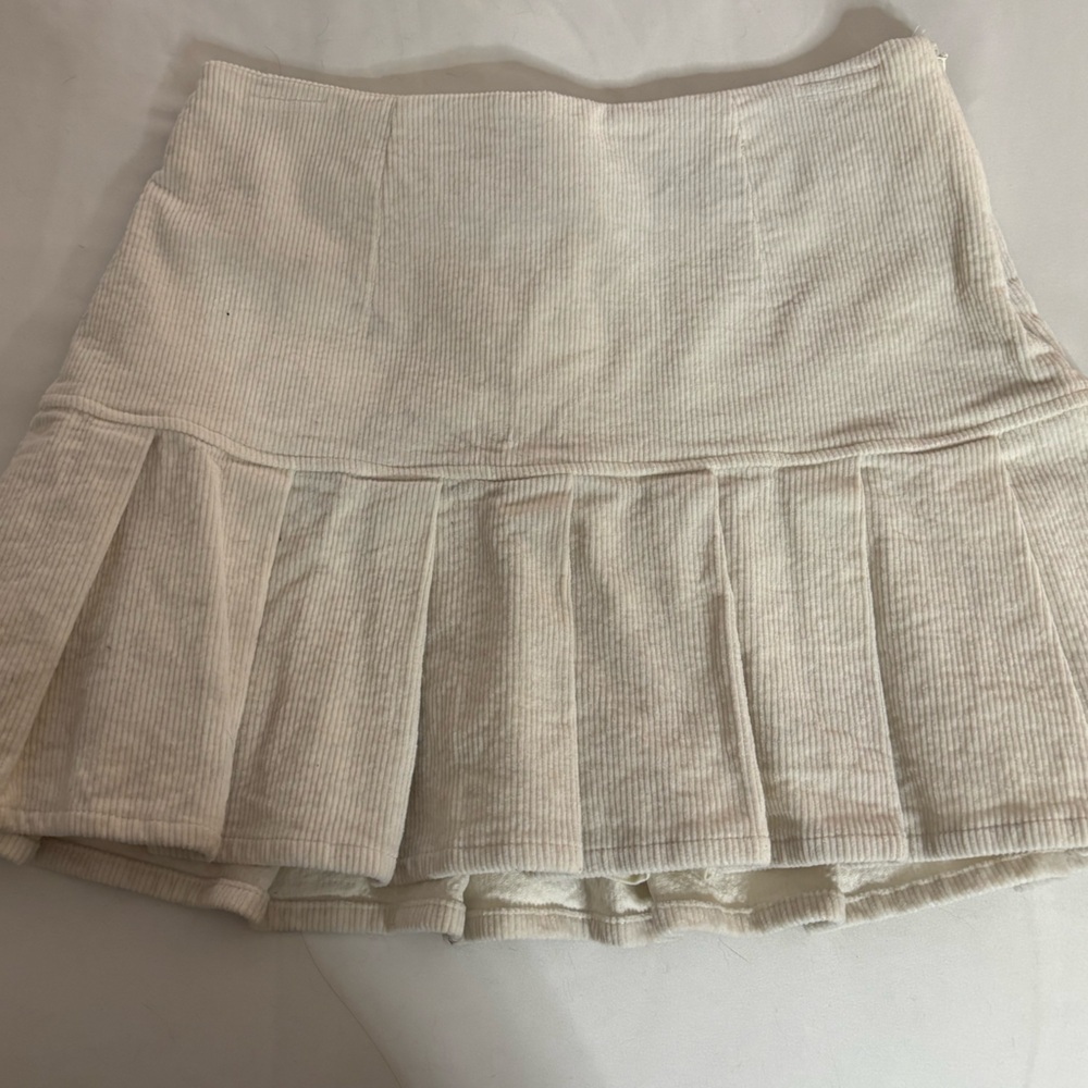 Forever 21 Ivory Pleated Corduroy Skirt